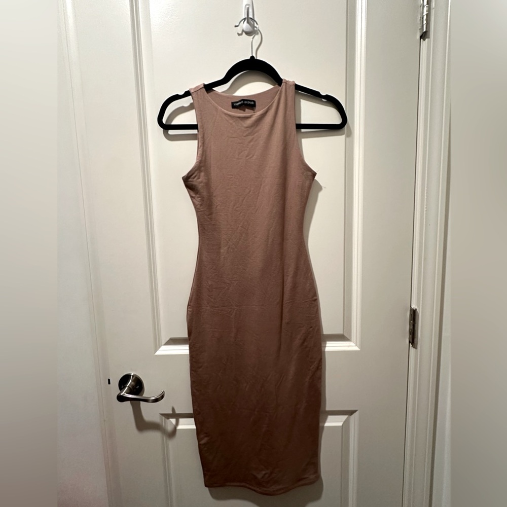 Naked wardrobe midi dress in tan/beige